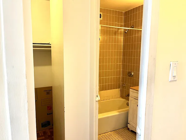 1401 E 55th St #1011N — Photo 6