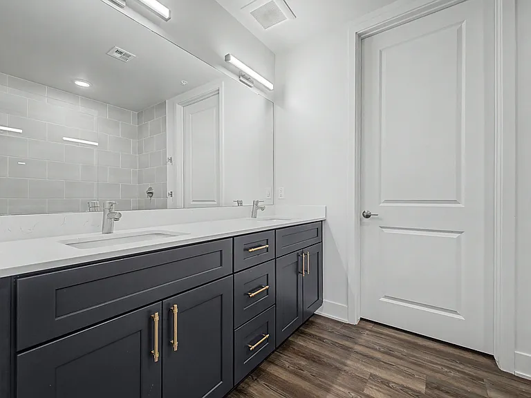 3131 N Central Ave #4011 — Photo 28