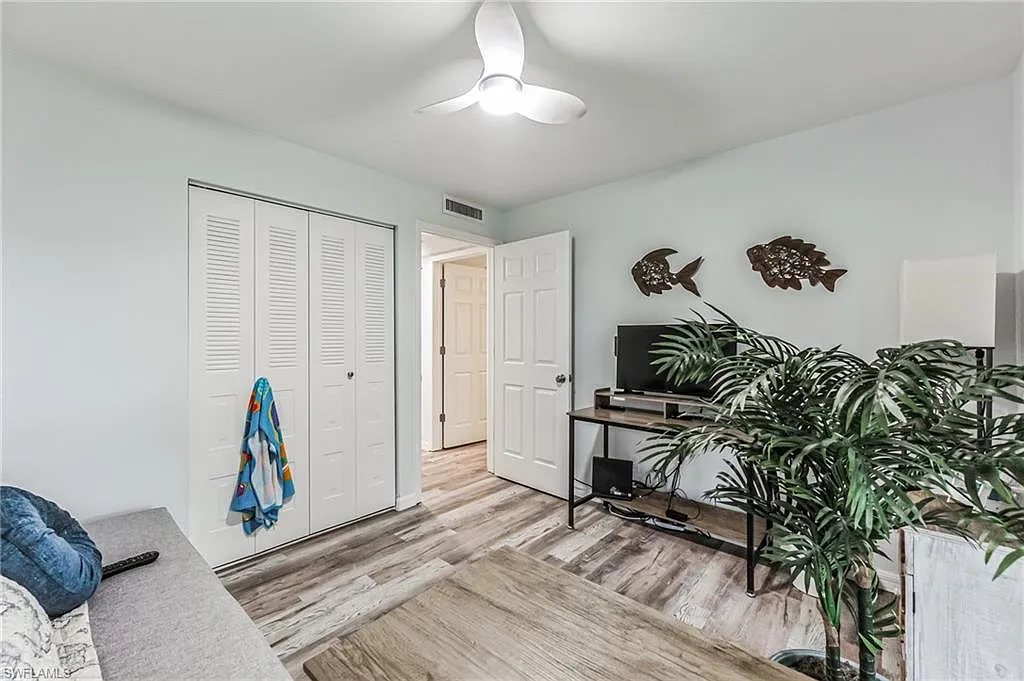 2 bed, 2.0 bath, 826 sqft, $2,500 — Photo 4