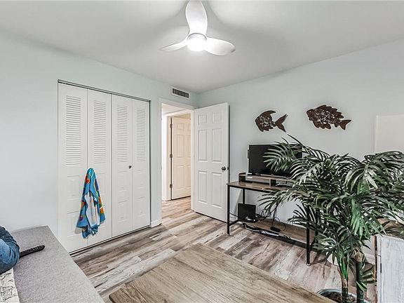 4th image of 8081 S Woods Cir Unit 10