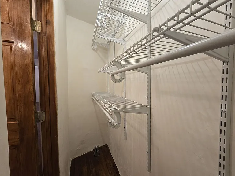 603 1/2 Paseo De Peralta — Photo 12
