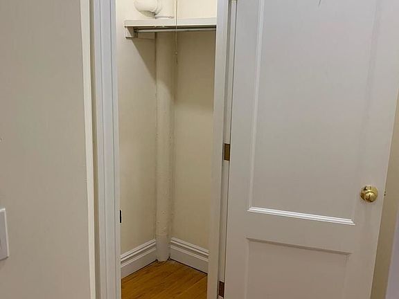2nd image of 220 W 98th St APT 3N