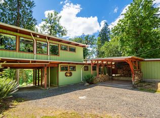 10882 Washougal River Rd, Washougal, WA 98671