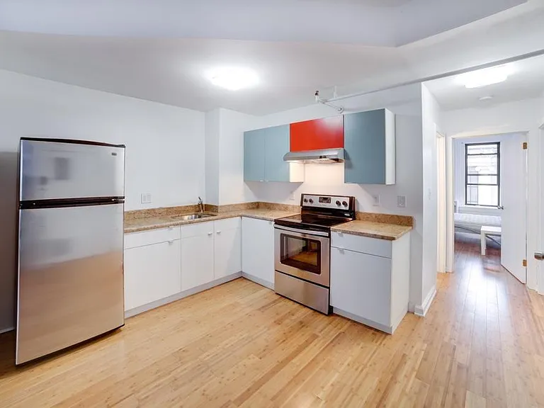 58 Court St #401 — Photo 3