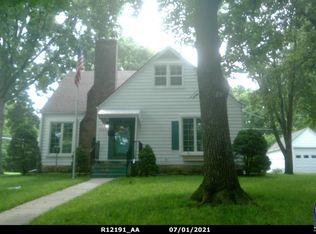 1100 SW Wayne Ave, Topeka, KS 66604