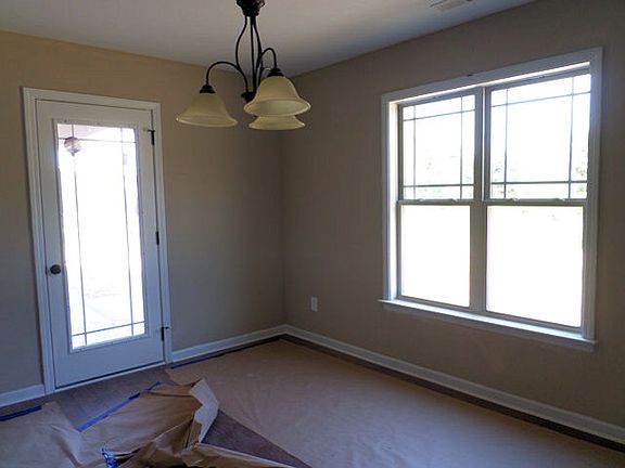5th image of 112 Willow Pond Dr