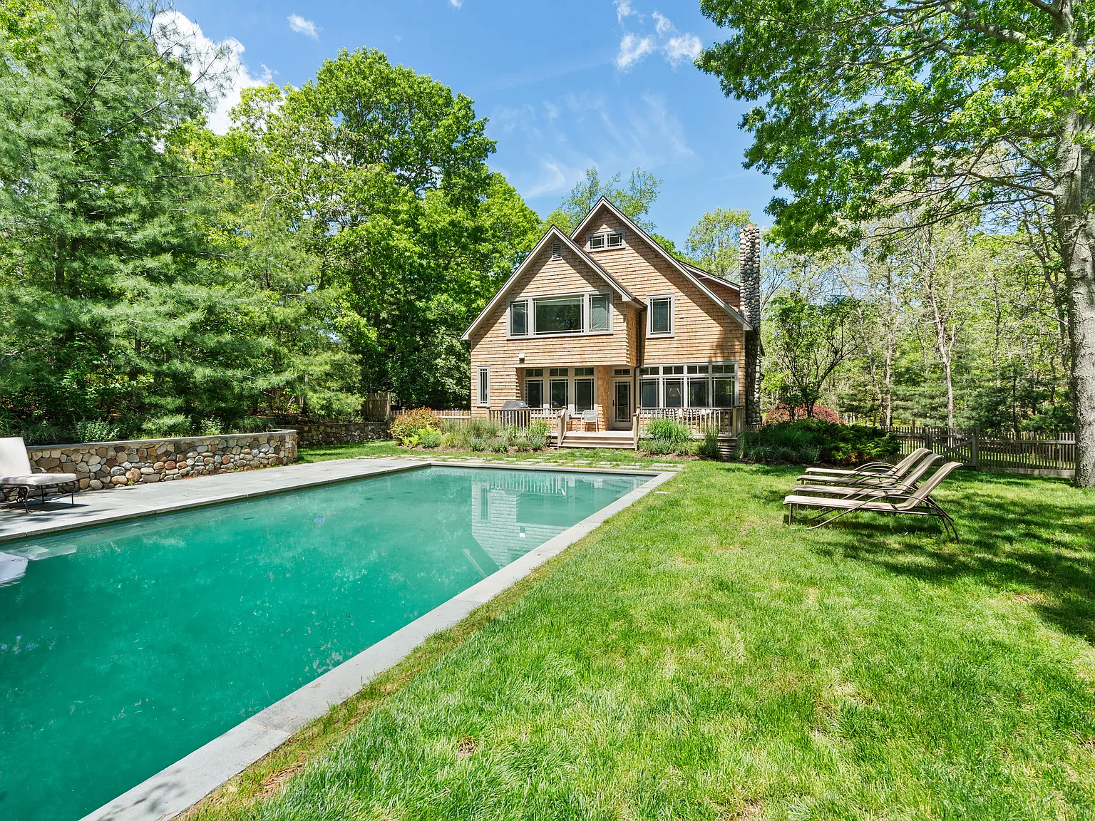 Turn Key East Hampton Rental — Photo 1