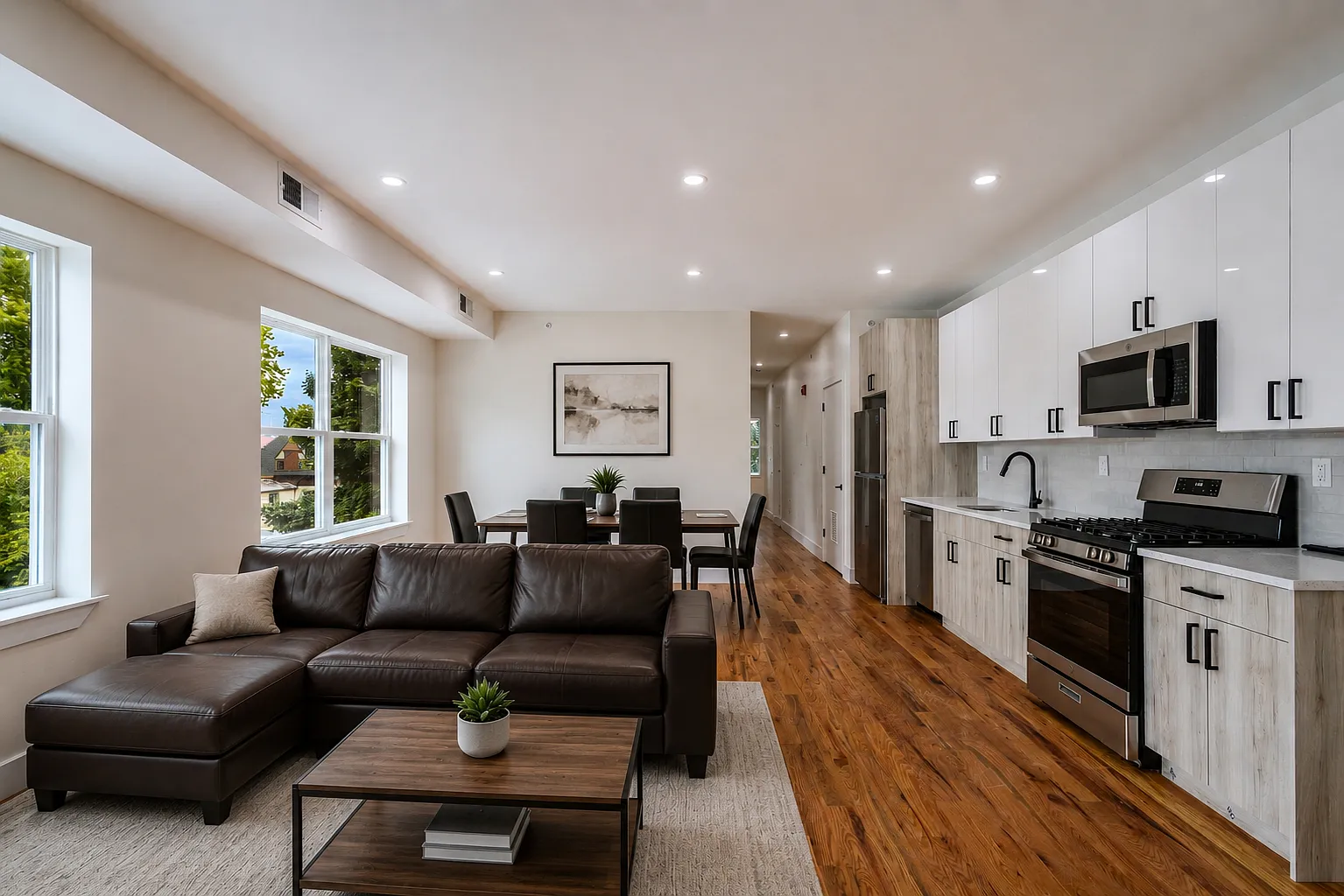 4 bed, $3,100 — Photo 4