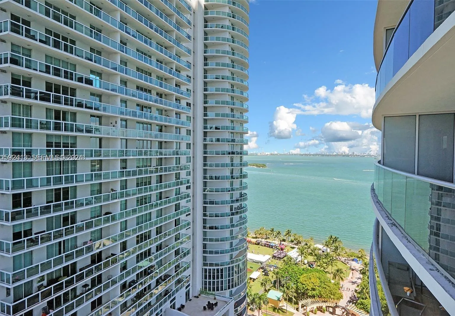 1 bed, 1.5 bath, 759 sqft, $3,600 — Photo 1