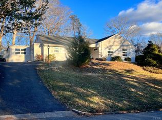 1712 Spottswood Pl, Lynchburg, VA 24503