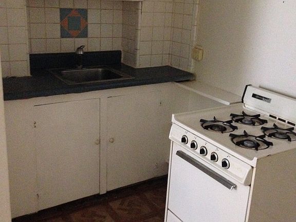 4th image of 131 4th Ave N APT 9