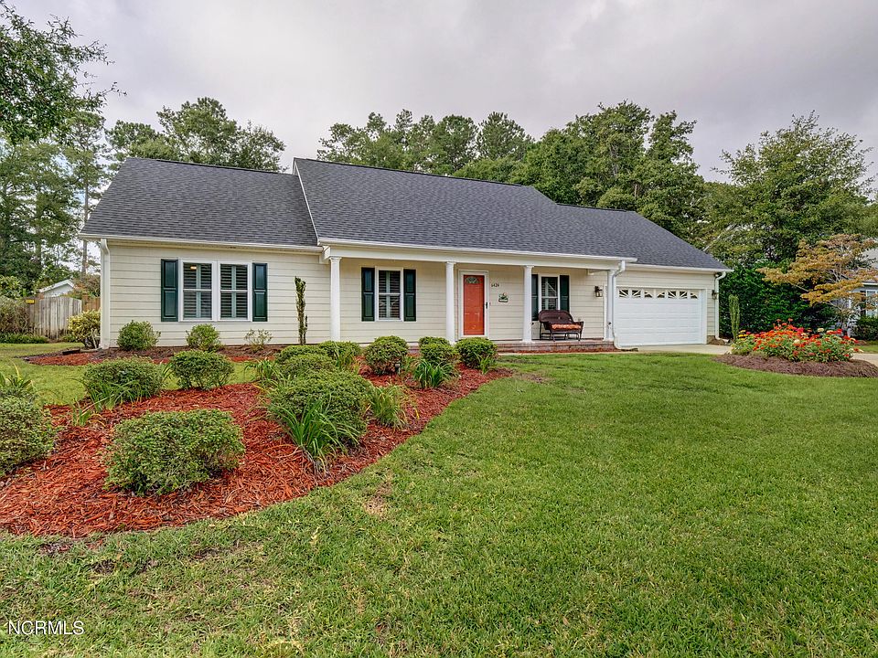 1st image of 6424 Sentry Oaks Dr