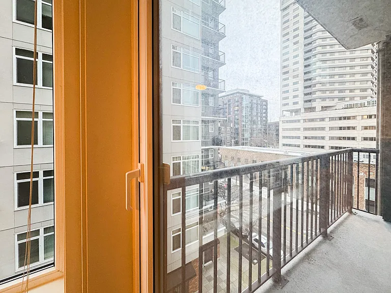 2801 1st Ave #503 — Photo 22