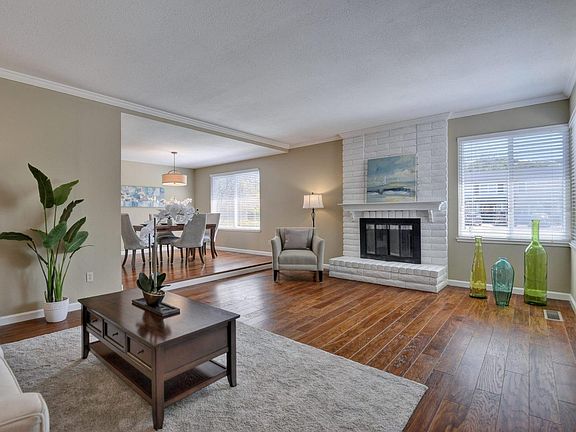 4th image of 6960 Bret Harte Dr