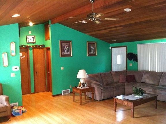 5th image of 12804 7th Ave S