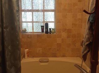 512 S Kingsway Rd, Seffner, FL 33584