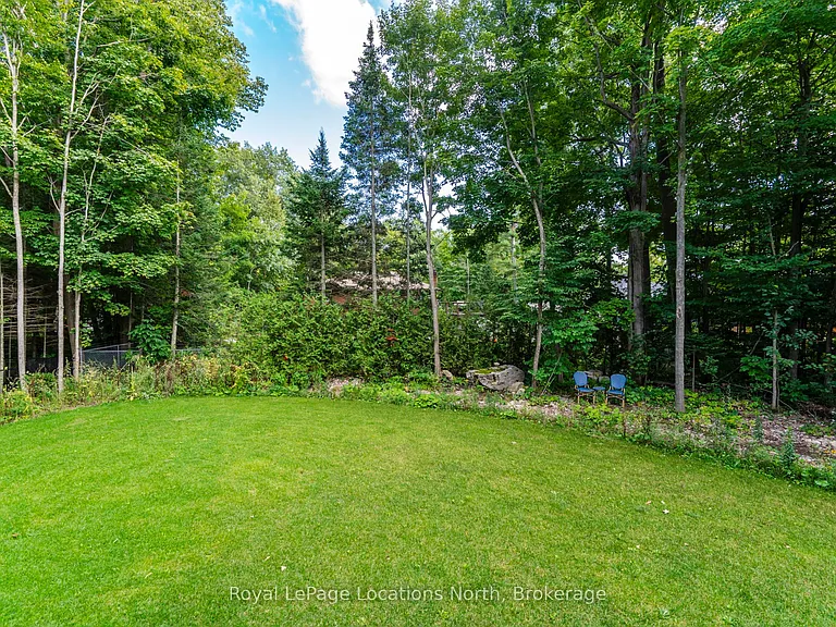 15 Pinecone Ave — Photo 42