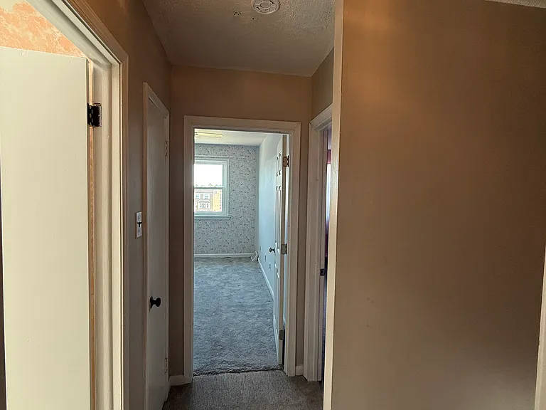 10211 Ambridge Pl — Photo 21
