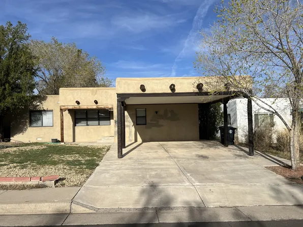 921 Adams St SE, Albuquerque, NM 87108