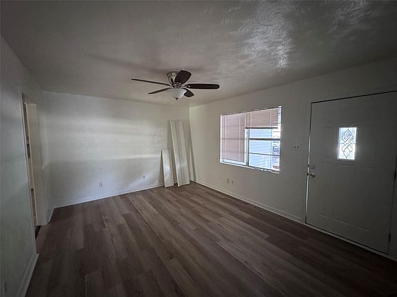 2nd image of 290 Clemmons St