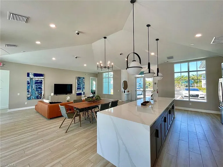 26390 Coco Cay Cir #101 — Photo 26