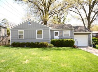 4509 W 77th St, Prairie Village, KS 66208