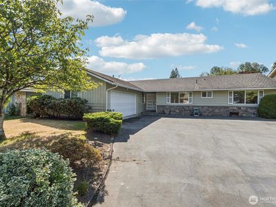 14803 113th Avenue NE, Kirkland, WA, 98034