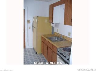 138 Washington St APT 1, Middletown, CT 06457