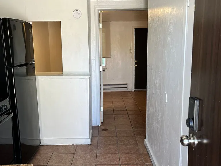 115 E Alturas St — Photo 4