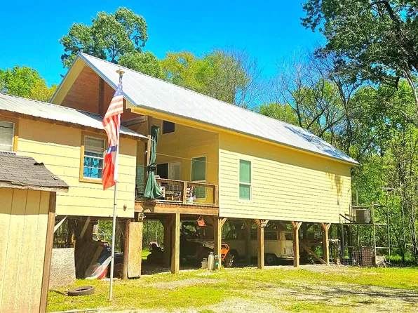 978 County Road 2859, Cleveland, TX 77327