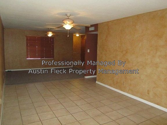 4th image of 3932 W Garden Dr