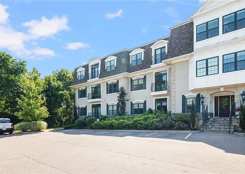 1st image of 214 Vistas Ct