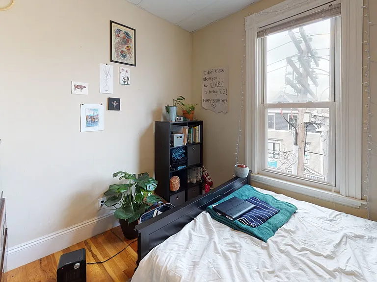 27 Falcon St #3 — Photo 8