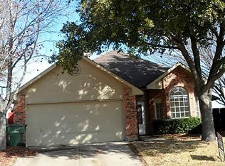 2621 Shalimar Dr, Garland, TX 75040