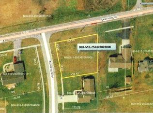 1013 Indian Ridge Dr, Bowling Green, OH 43402