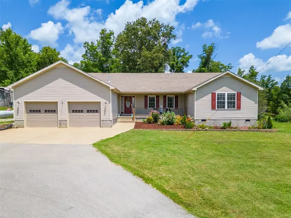 1386 Red Hill Rd, Lewisburg, KY 42256