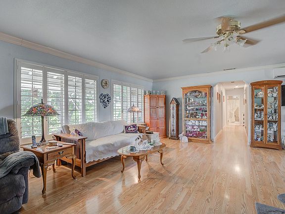 3rd image of 14445 Brian Rd