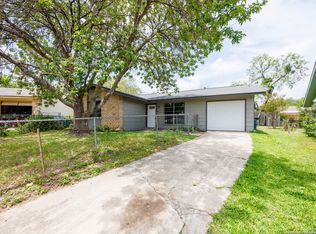 8611 Little Beaver St, San Antonio, TX 78242
