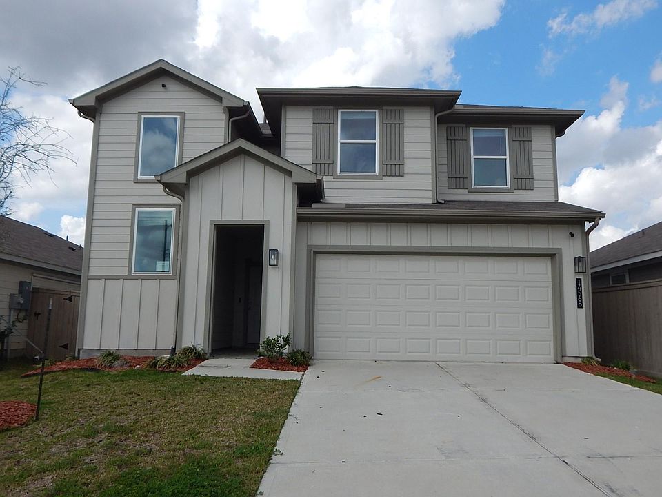 1st image of 14568 Lily Plains Dr