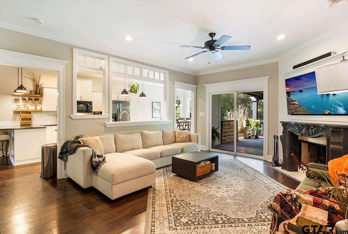 19577 Dove Ridge Ln, Lindale, TX 75771 | MLS #25012202 | Zillow