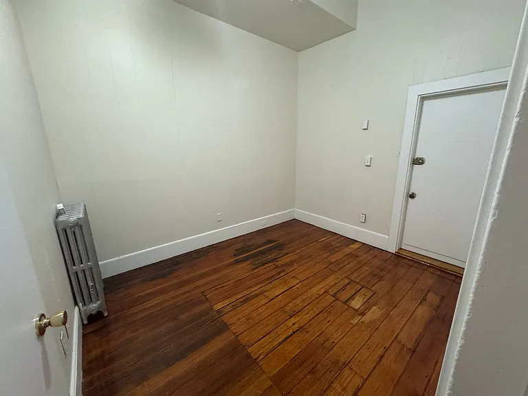 41 Bay State Rd #5F — Photo 9