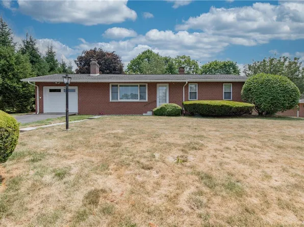 8 Sherwood St, Tamaqua, PA 18252