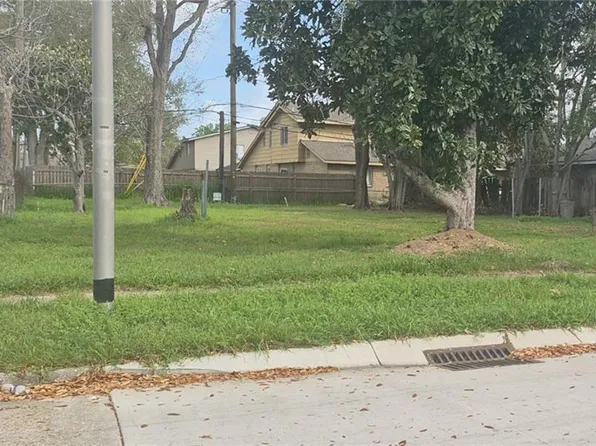 201 Concord Dr, La Place, LA 70068