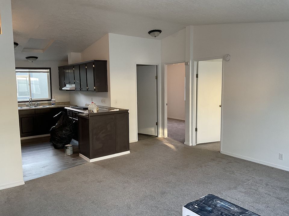 1st image of 922 73rd Street Ct E #6