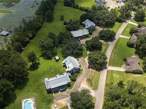 4th image of 27207 Snead Dr