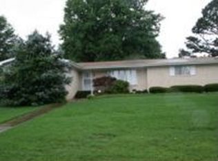 602 Skyline Dr, Harrison, AR 72601