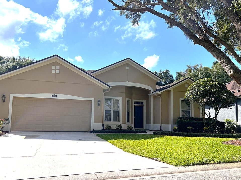 1st image of 708 Lakeworth Cir