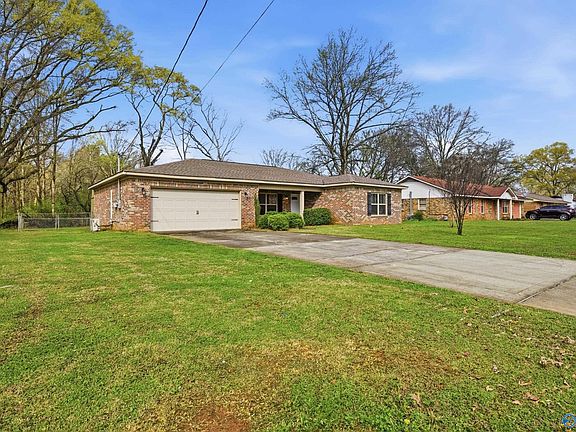 2nd image of 1019 Terrehaute Ave