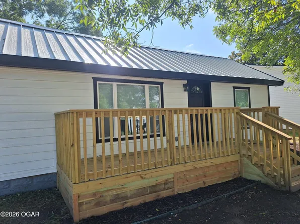 203 Skinner St, Carl Junction, MO 64834