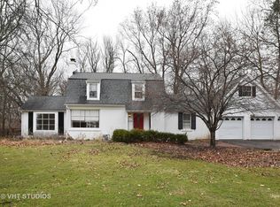 31W748 Peterson Dr, Wayne, IL 60184